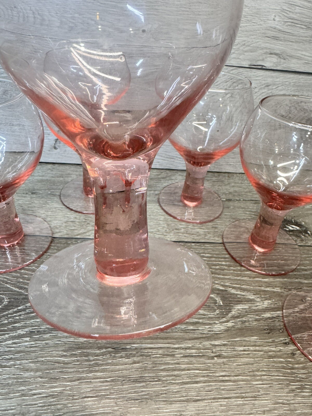 Vintage Pink Water Goblets or Wine Stems 12 Oz 6.25” Tall ~Set Of 7
